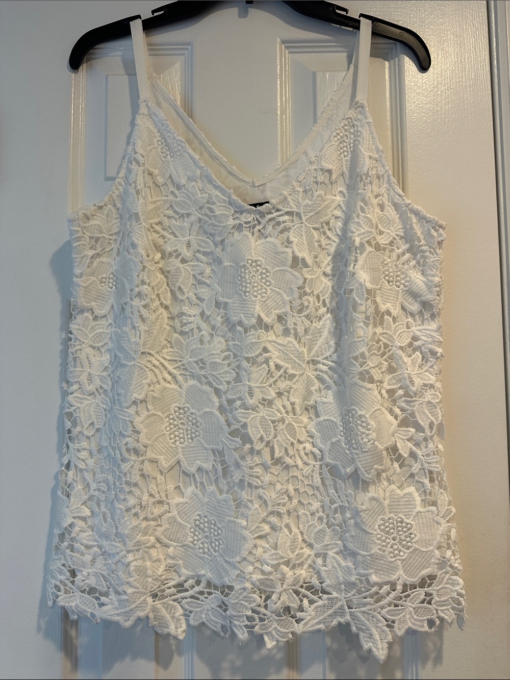 White House Black Market White Floral Lace Camisole
